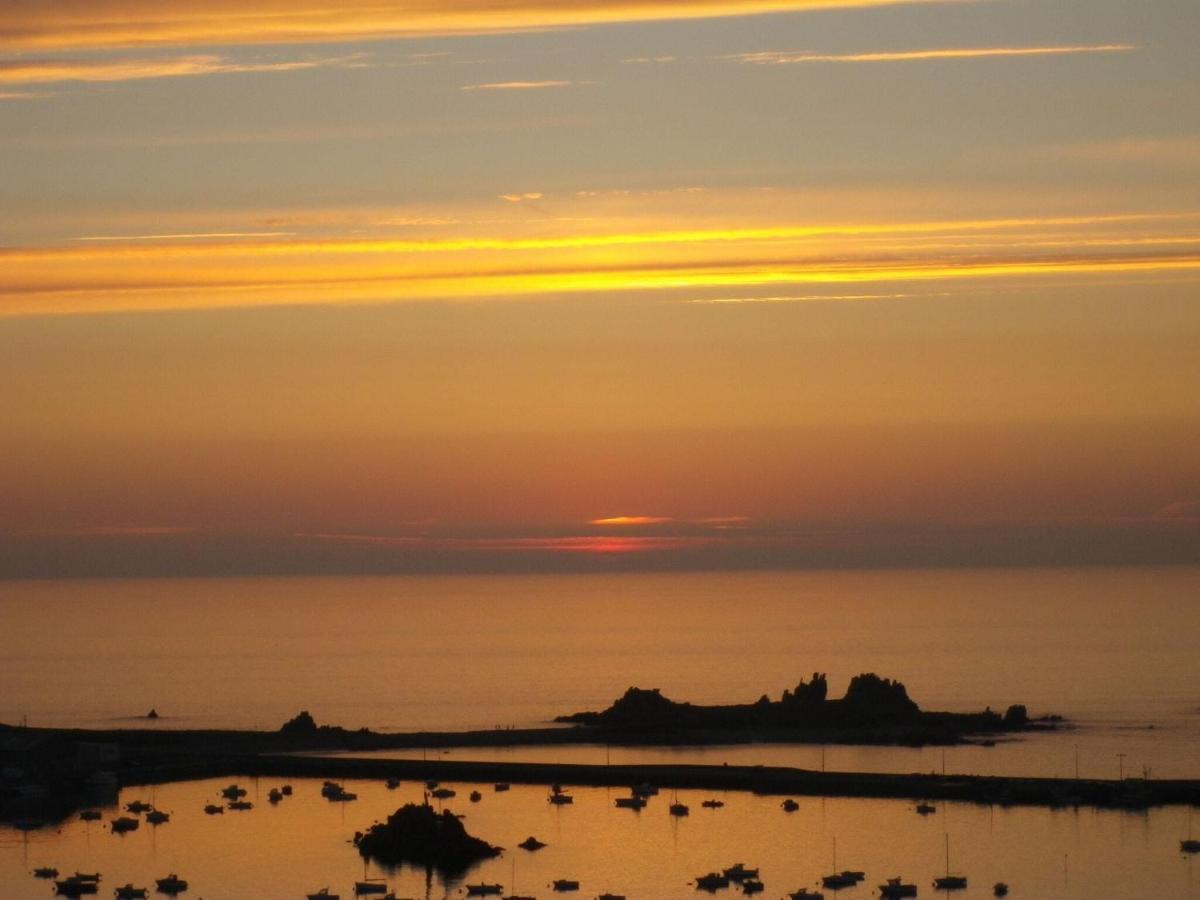 Comfortable Duplex Bay Of Morlaix, Plougasnou Buitenkant foto